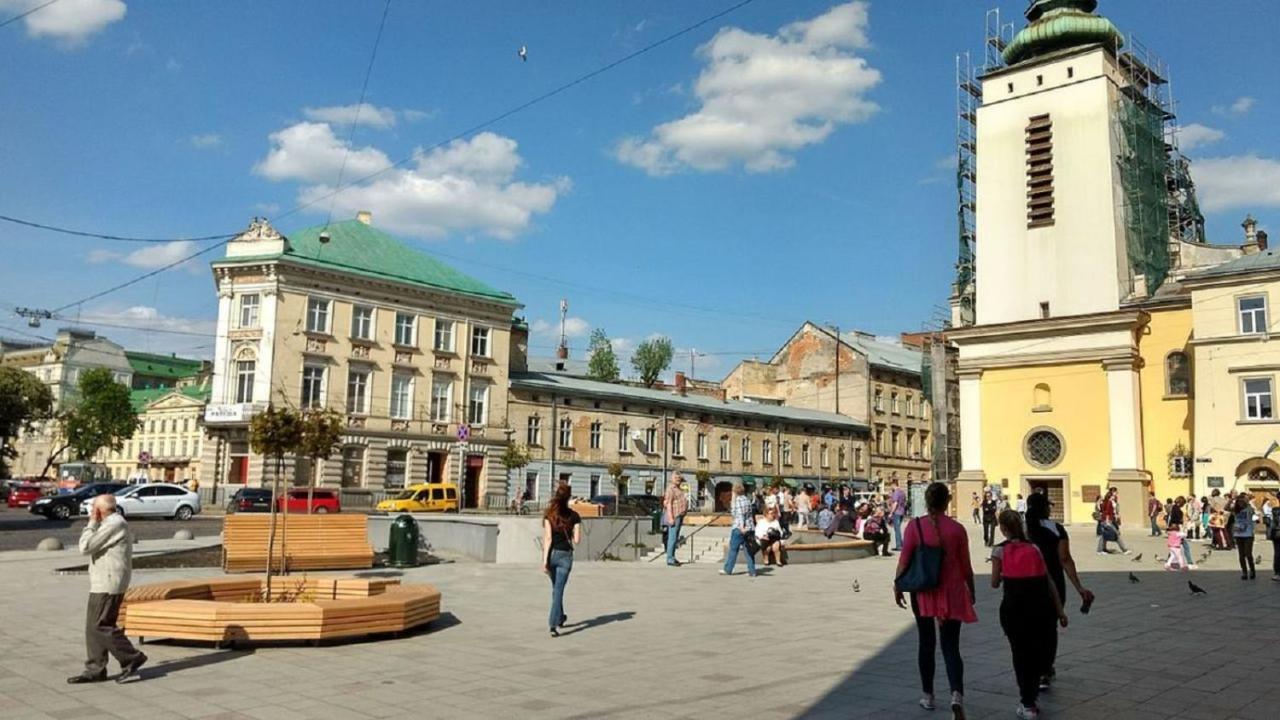 Apartment On Filatova 10/1 Lviv Bagian luar foto